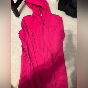 lululemon jacket